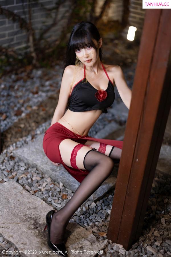 林星阑  [XiuRen]高清写真图 2023.10.18 No.7529 林星阑 黑丝美腿第8张图片